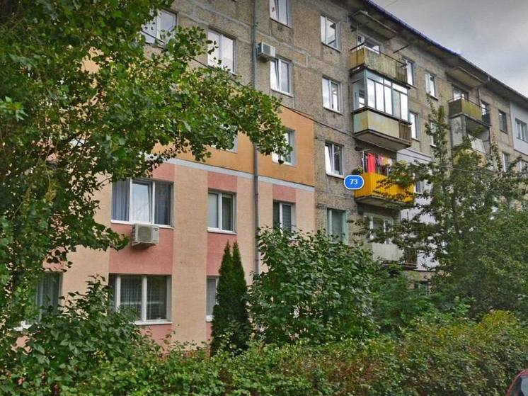 Мэрия Калининграда наказала УК за безобразное состояние детской площадки