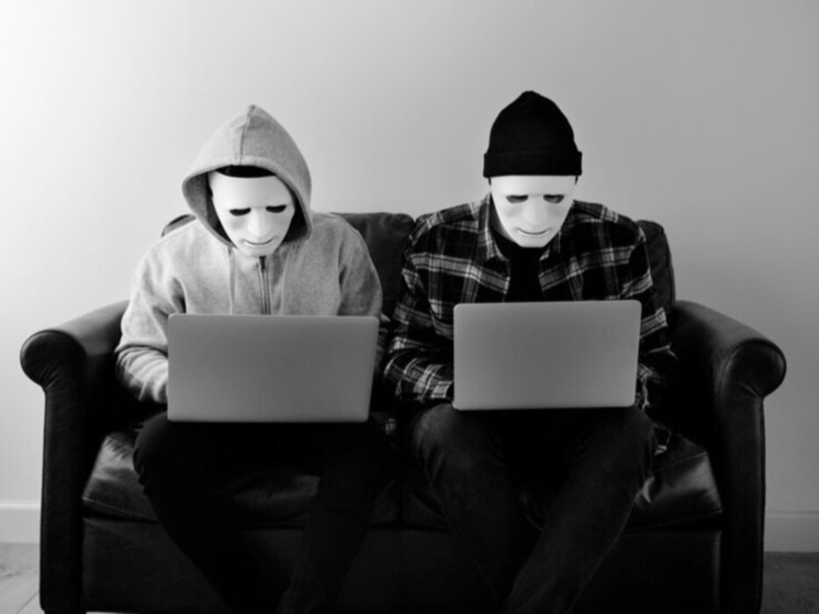  Мошенники обманули двух студенток на крупные суммы в Петрозаводске