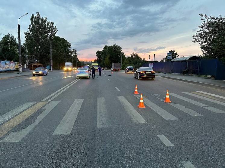 В Луганске под колёсами легковушки погиб пешеход