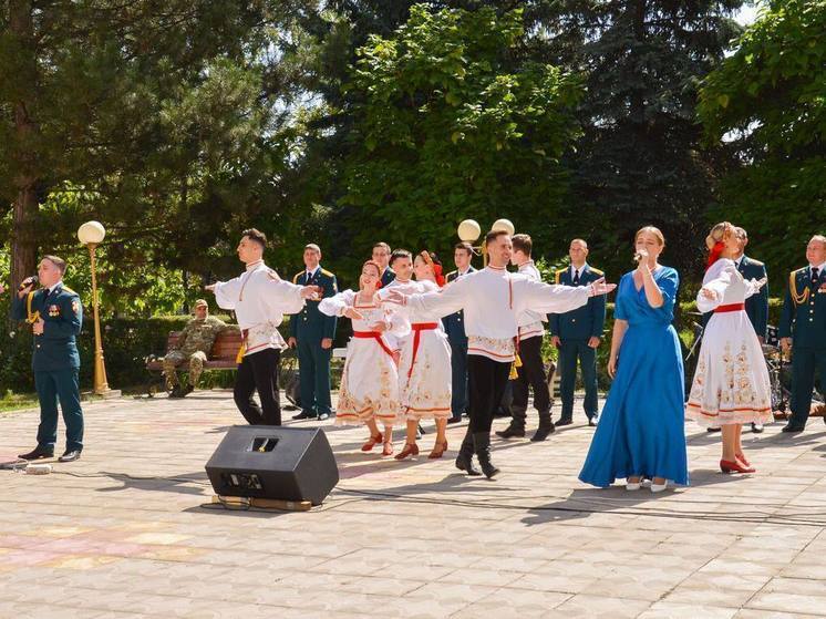 Гастрольный тур ансамбля песни и пляски Северо-Кавказского округа Росгвардии проходит на Ставрополье