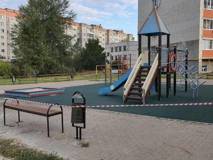 В Курске на прибыль от платных парковок установили 13 детских площадок