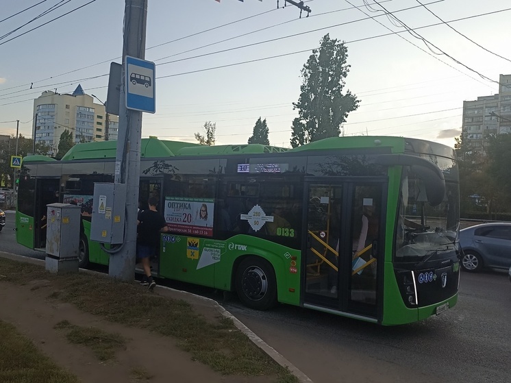 Прокуратура требует от мэра Оренбурга привести в порядок общественный транспорт