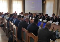 В думе Читы 19 сентября прошло первое организационное собрание избранных депутатов восьмого созыва, на котором состоялось пробное голосование на примере вопроса: «за мир во всём мире»