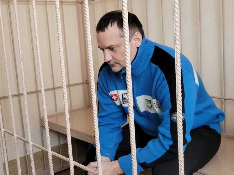 Министру новосибирского ЖКХ Денису Архипову зачитали обвинительное заключение