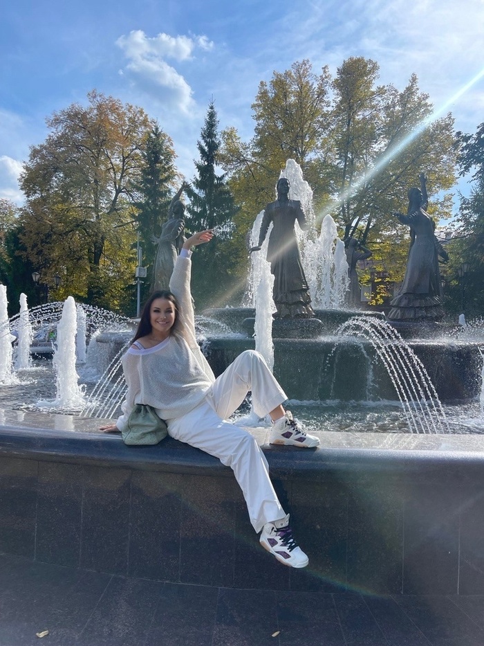 Псковичка Оксана Федорова получила звание Заслуженной артистки России: личные фото