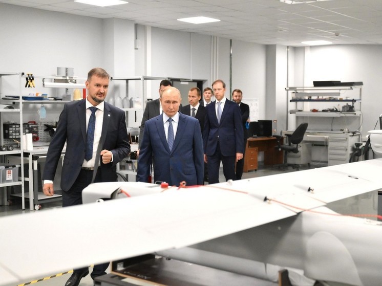Путин призвал искать средства уничтожения беспилотников для защиты объектов