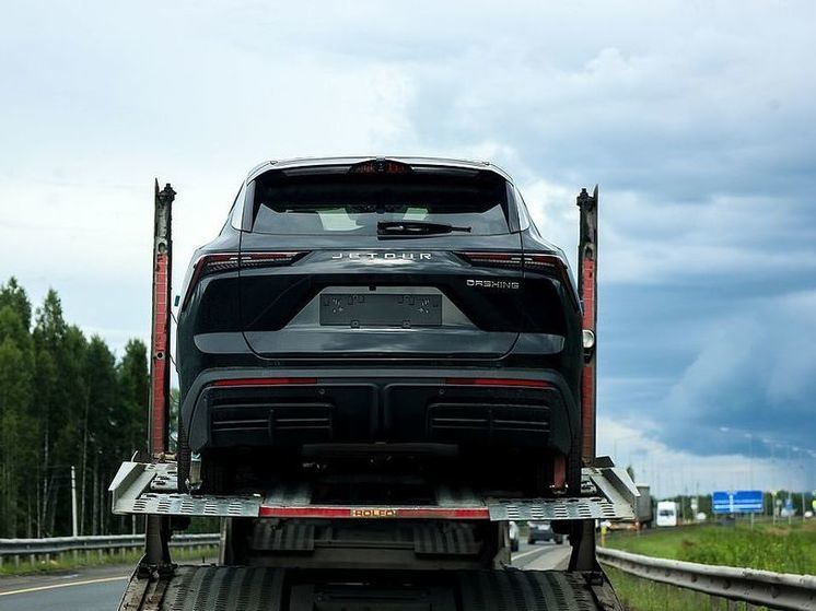 Autonews: сэкономить на доставке машины из-за рубежа позволит оформление на физлицо