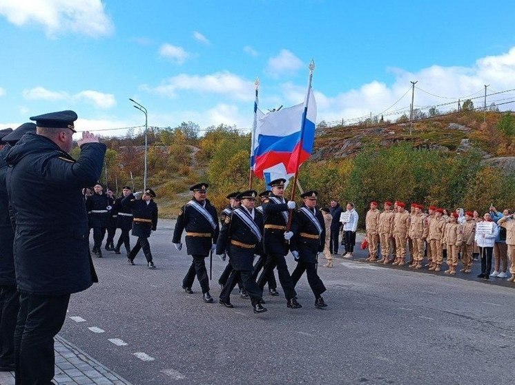 В Полярном стартовала военно-спортивная игра «Зарница»