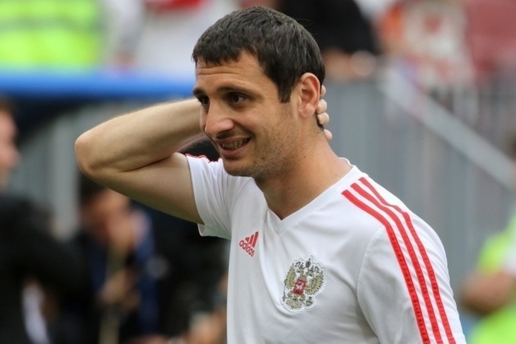 ЦСКА победил «Зенит» в матче легенд памяти Павла Садырина