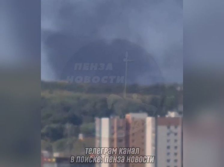 В селе Богословка начался сильный пожар