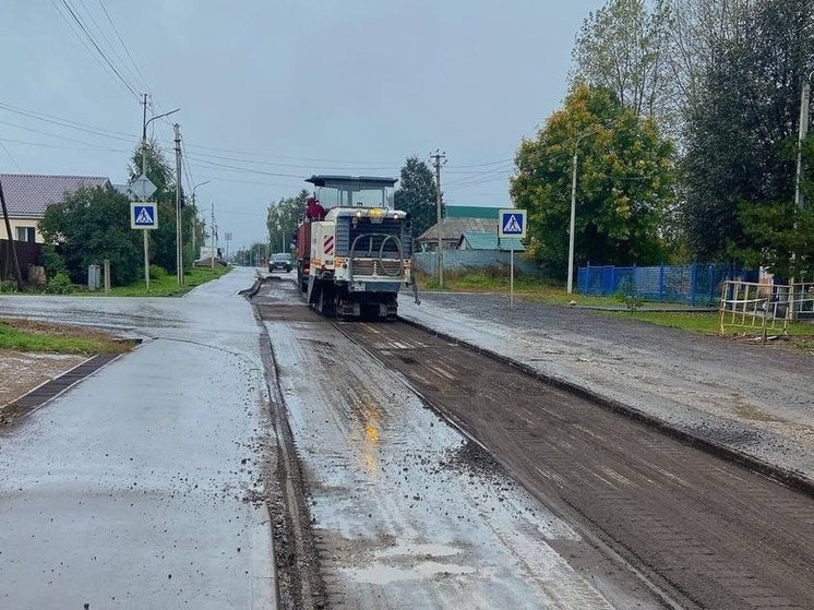 В уфимском Нагаево начали ремонтировать дорогу