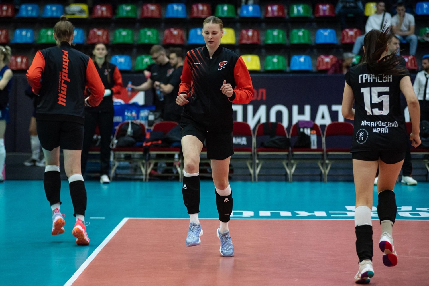 Яркие фотографии третьей подряд победы «Амурских тигриц» в Хабаровске