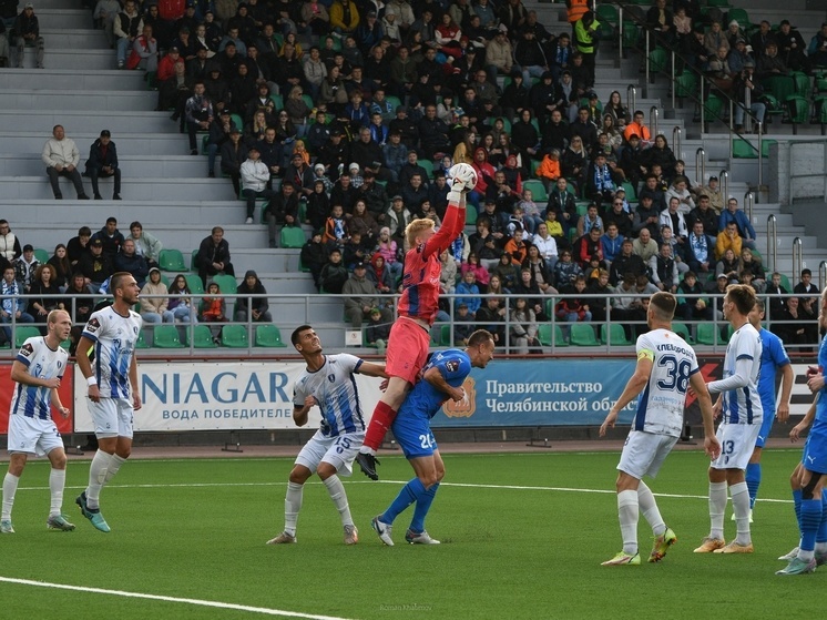 ФК «Калуга» проиграла «золотой» команде