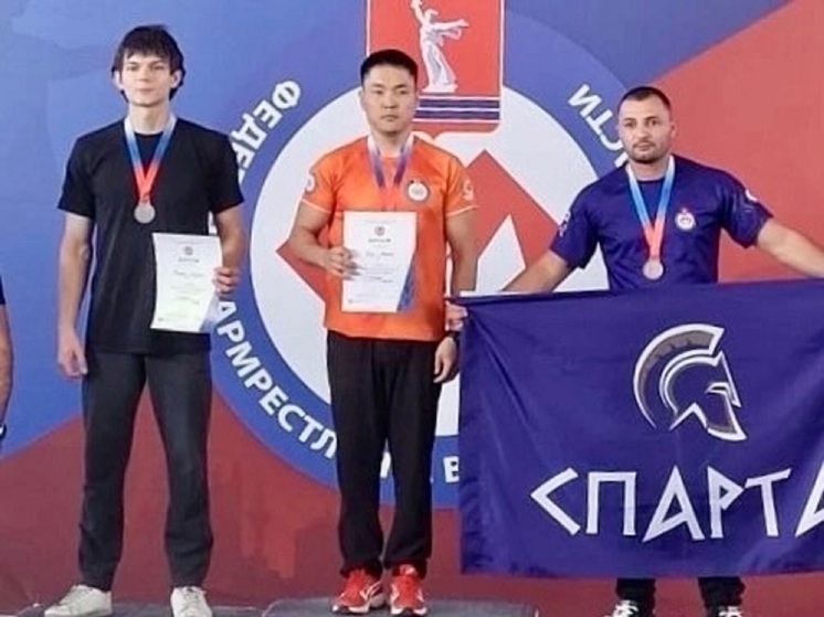 Спортсмены из Калмыкии вновь взошли на пьедестал почета