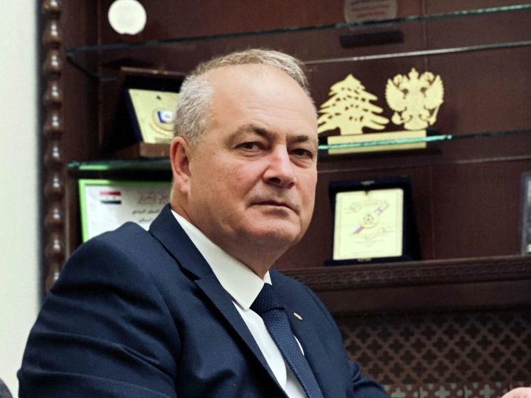 Посольство РФ в Бейруте призвало россиян покинуть Ливан