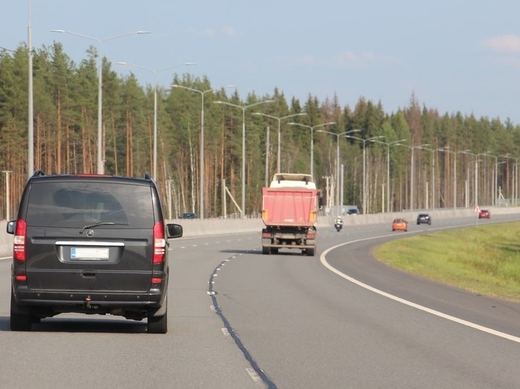 Водитель Chevrolet пострадал в аварии на Московском шоссе