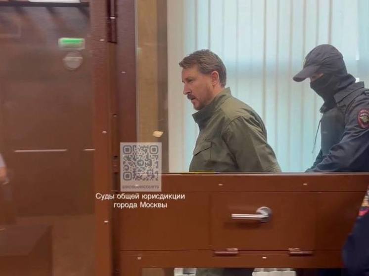 Бывшего главу Сочи заключили под стражу