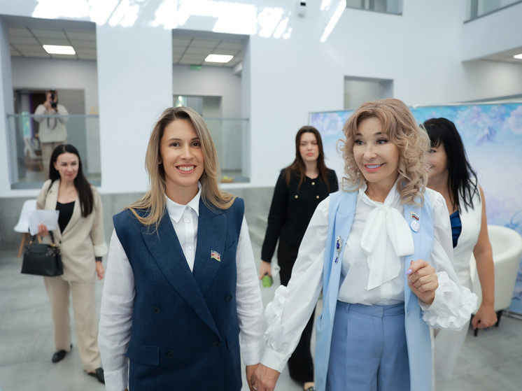 Депутат ЗСК Анна Невзорова приняла участие в форуме женщин Краснодара