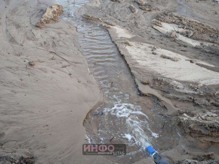 В Астрахань останется без холодной воды