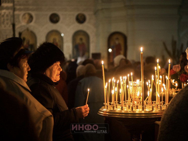 Воздвижение Честного и Животворящего Креста Господня: народные приметы и что запрещено делать 27 сентября 2024 года