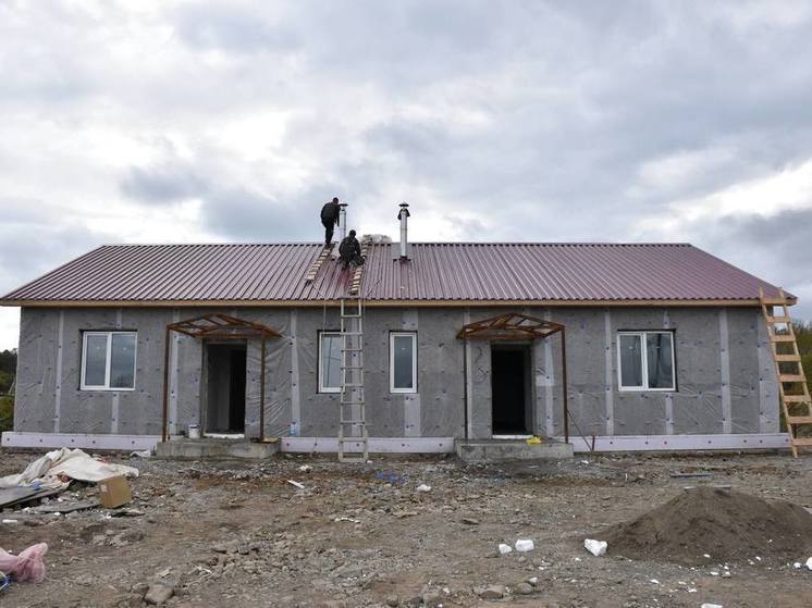 В Поронайском районе новое жилье получили 190 семей переселенцев