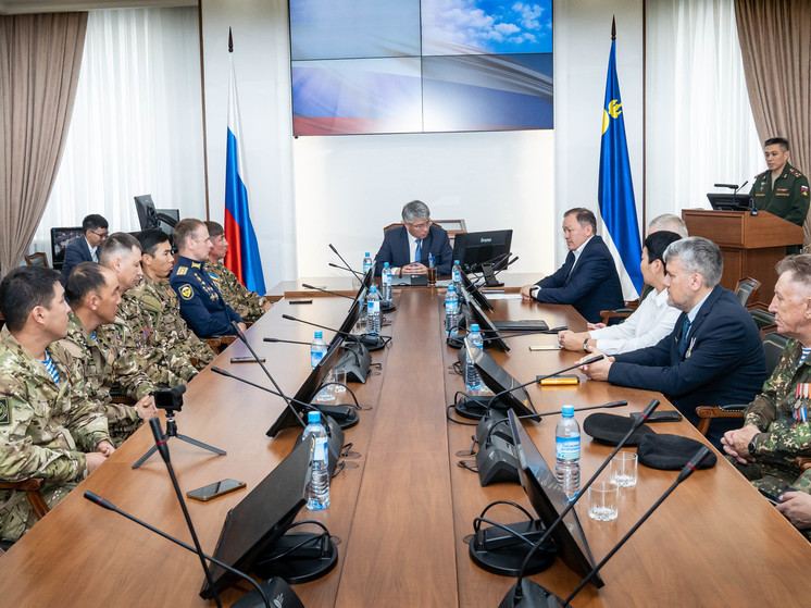 Отмечены успехи Бурятии в подготовке к военной службе и призыву