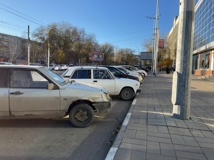 Депутаты согласовали введение платных парковок в Саратове