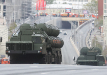 Средства противовоздушной обороны сбили украинский дрон в небе над Орловской областью, сообщает Минобороны РФ