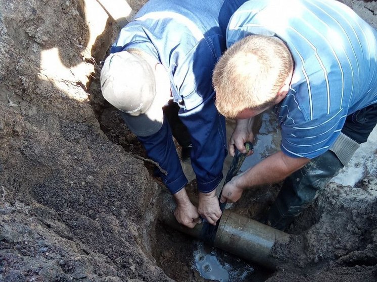 В селе Рубановка Херсонской области случился прорыв на водопроводной системе