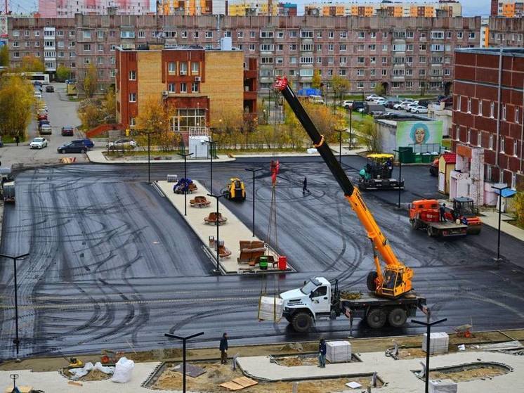 В Новом Уренгое пустырь становится зоной отдыха с детской площадкой