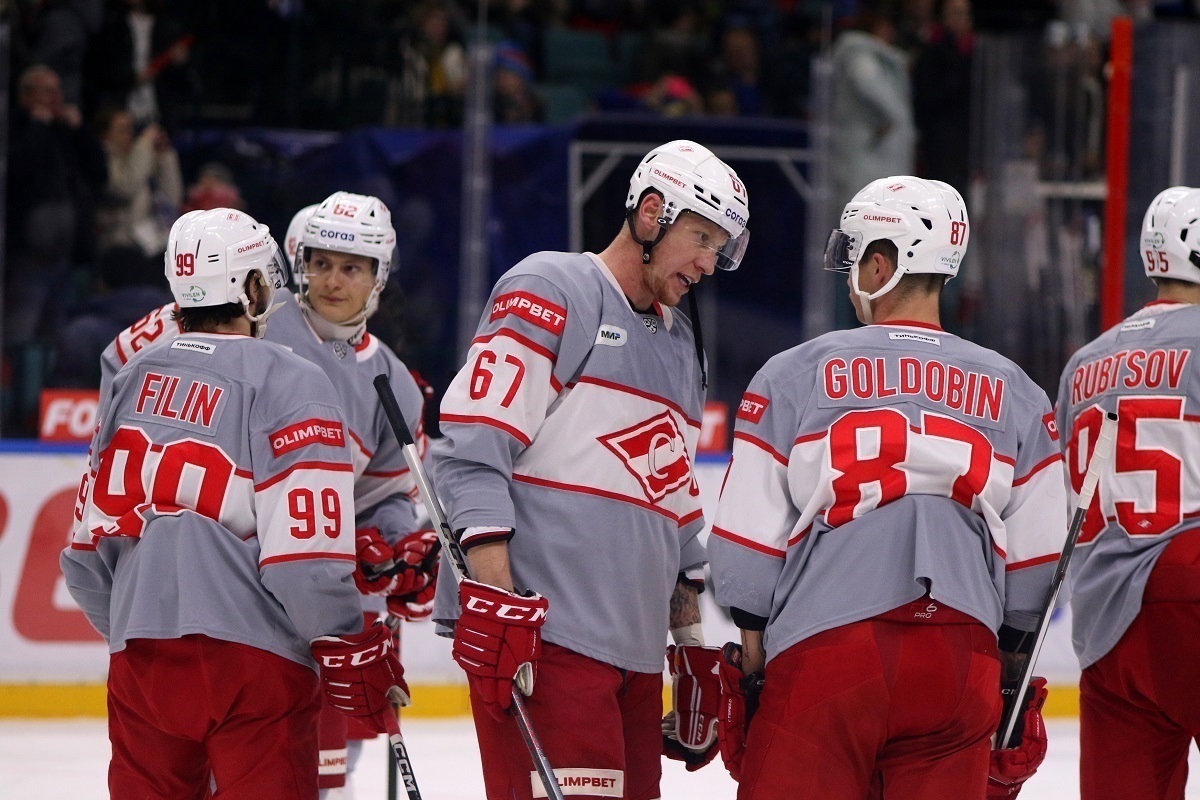 «Спартак» обыграл ЦСКА в столичном дерби