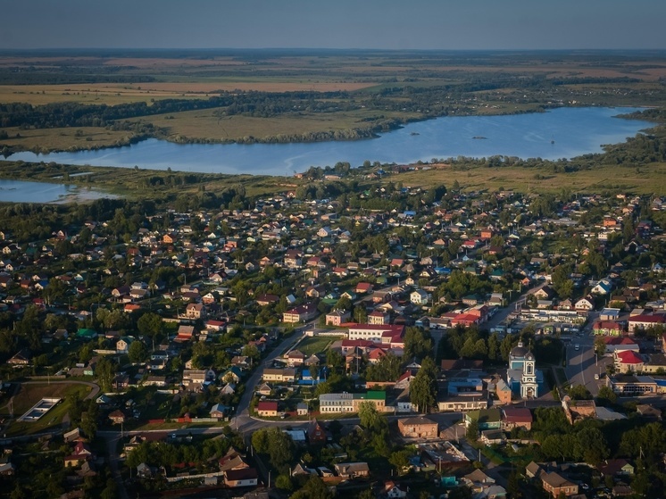 В Сухиничах прошла пешеходная экскурсия в рамках Дня ходьбы и туризма