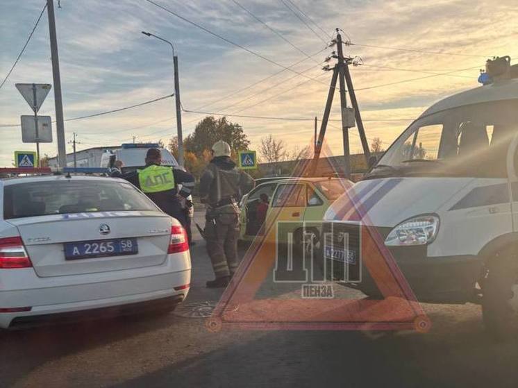 ДТП с участием двух автомобилей произошло в Пензе
