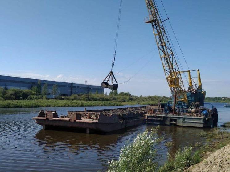 В Вологде продолжаются работы по очистке городских рек