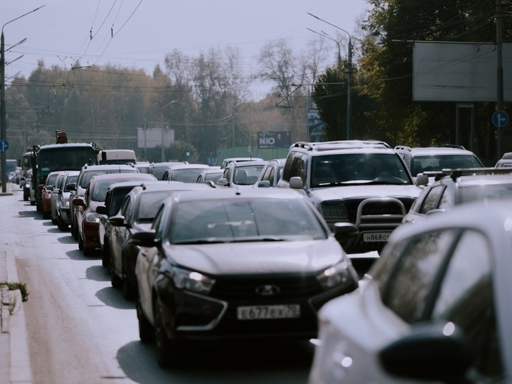 Пробки в Томске составляют 6 баллов в последний день сентября