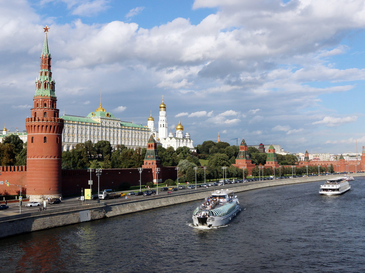 Песков переадресовал Минобороны вопрос о направлении призывников в приграничные регионы