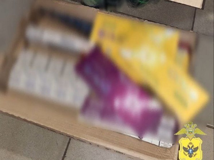 В Херсонской области полицейские изъяли из магазина немаркированные сигареты