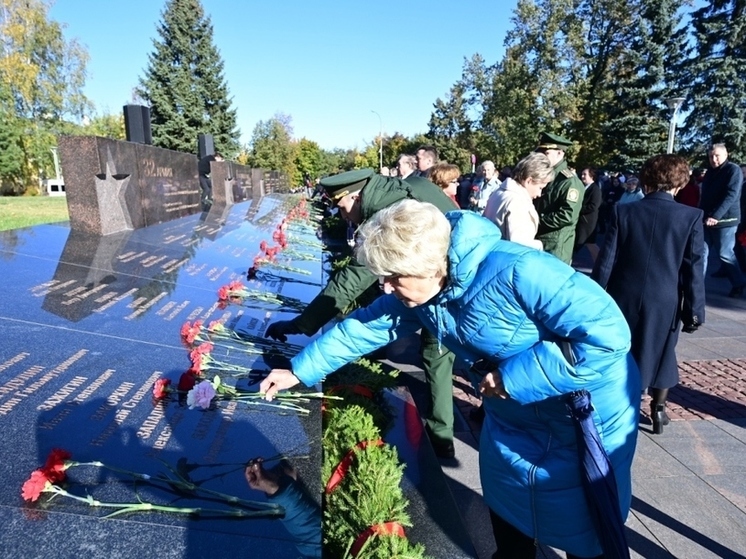 В День 80-летия освобождения Карелии жители республики почтили память защитников Отечества