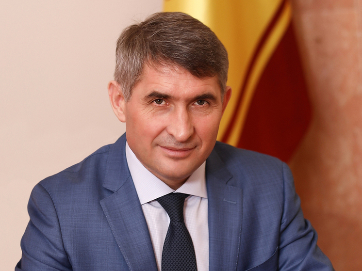 Глава Чувашии поздравил представителей старшего поколения с праздником