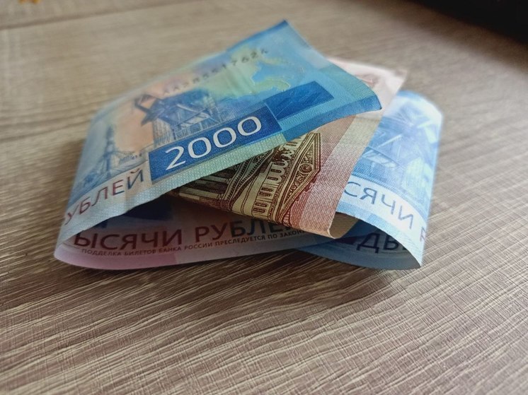 Более 4 миллионов должны саратовские предприятия своим сотрудникам