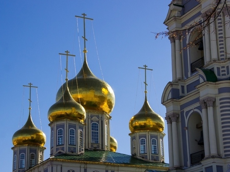 Священник рассказал тулякам, можно ли православному встречаться с неверующей