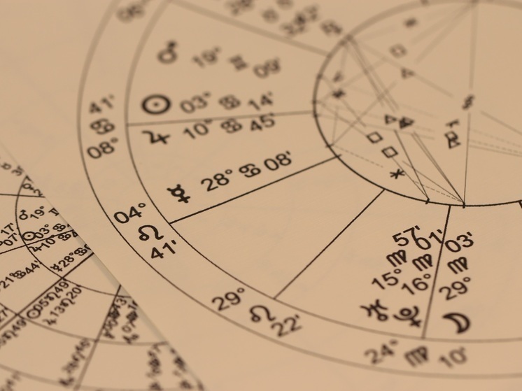Астролог объяснила, что нужно делать в день солнечного затмения