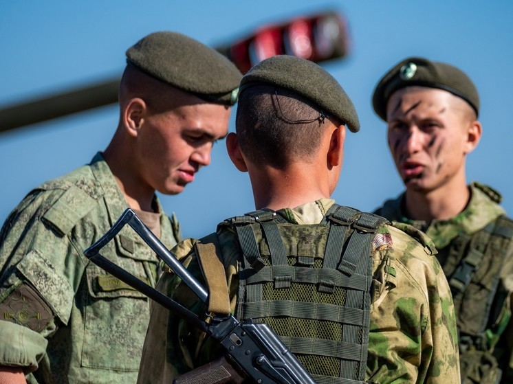 В Казахстане стартовали учения «Нерушимое братство», объединившие военных из стран ОДКБ. Среди представителей ВС РФ присутствуют южноуральцы.