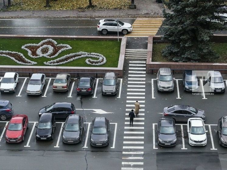 В Казани рассматривается увеличение цен на парковку у метро «Авиастроительная»
