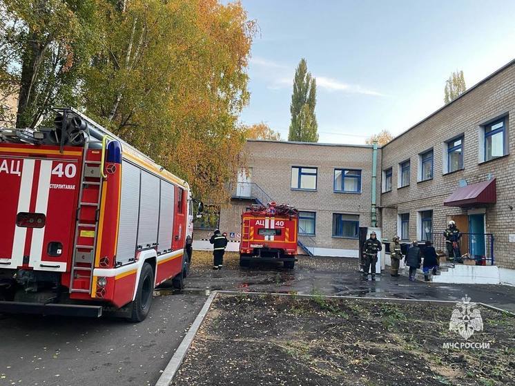 Холодильник загорелся в детском саду в Башкирии