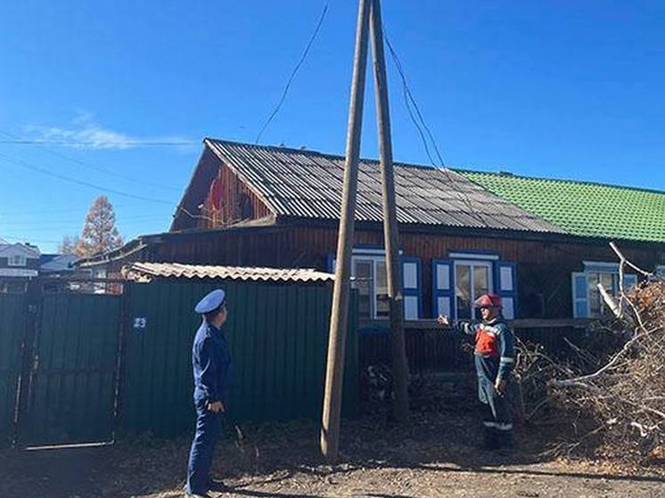 В Бурятии прокуратура докопалась до столбов. И верно сделала