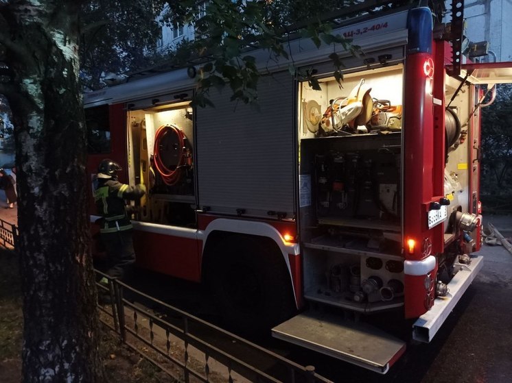 В Романовке соседи спасли мужчину из горящей квартиры