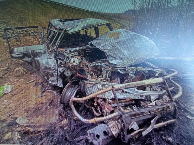 Водитель после ДТП выбрался из горящего Mitsubishi Pajero в Забайкалье