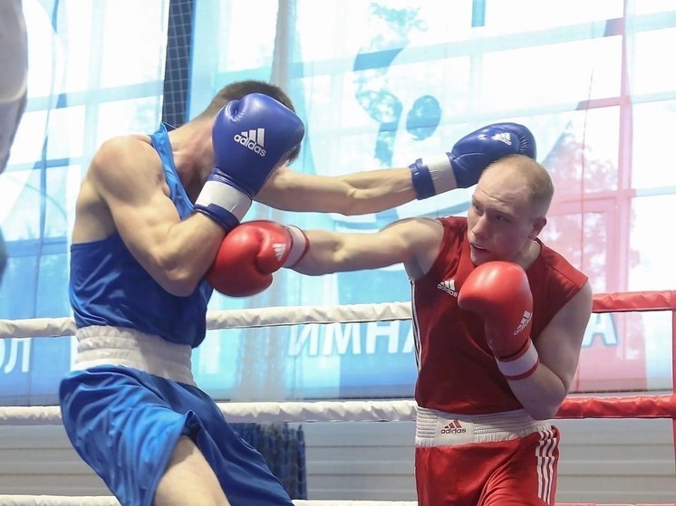 Архангельский боксер одержал первую победу на чемпионате России