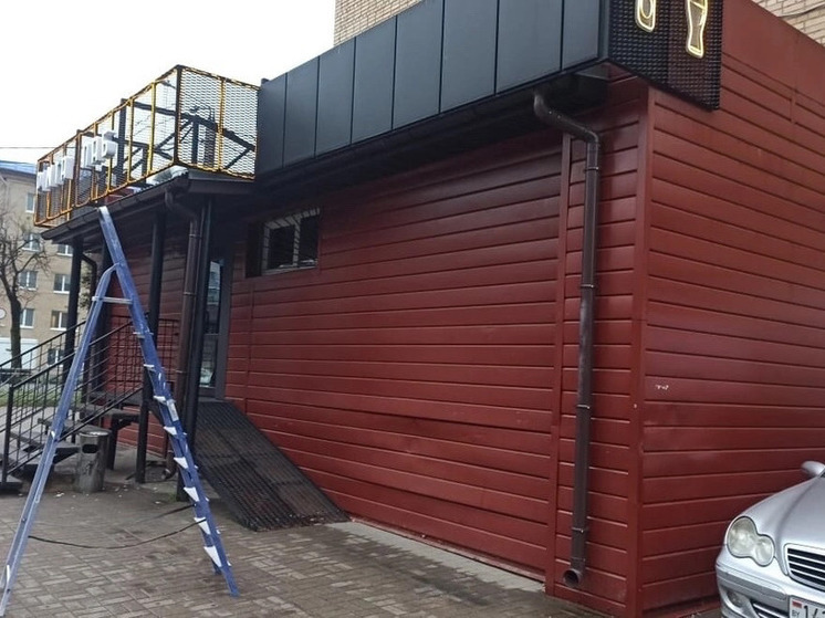 В Смоленске продолжается демонтаж рекламных конструкций